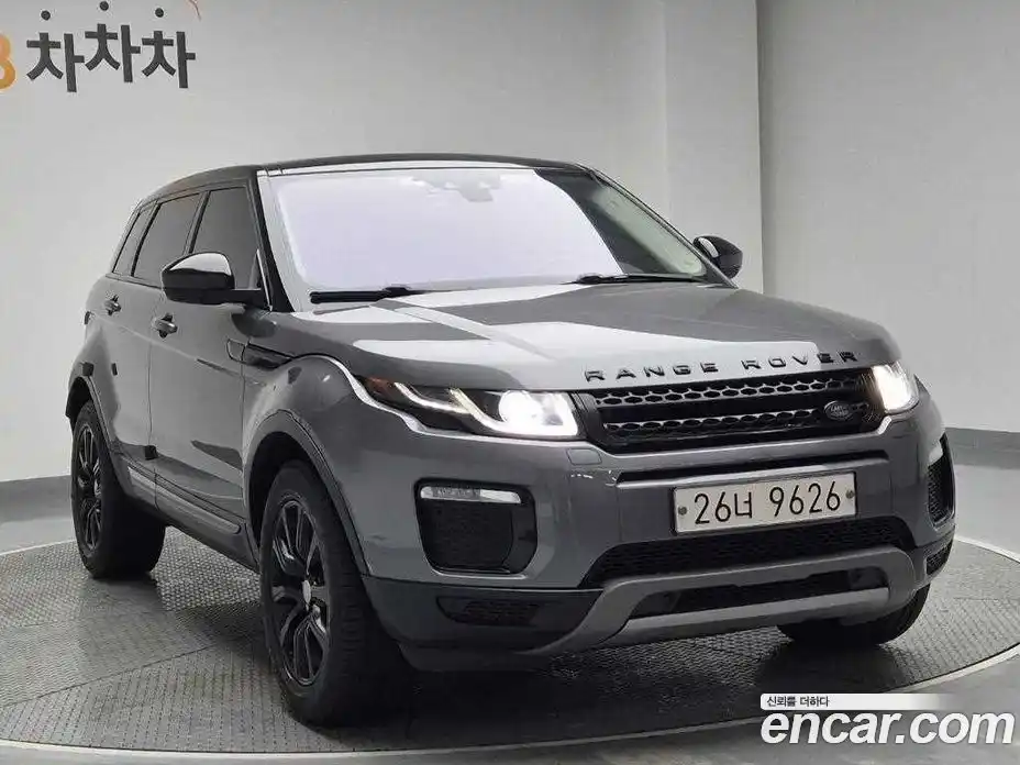 Land Rover Range-Rover Evoque 2019 2.0 Автомат в Москве № 166768, фото 4