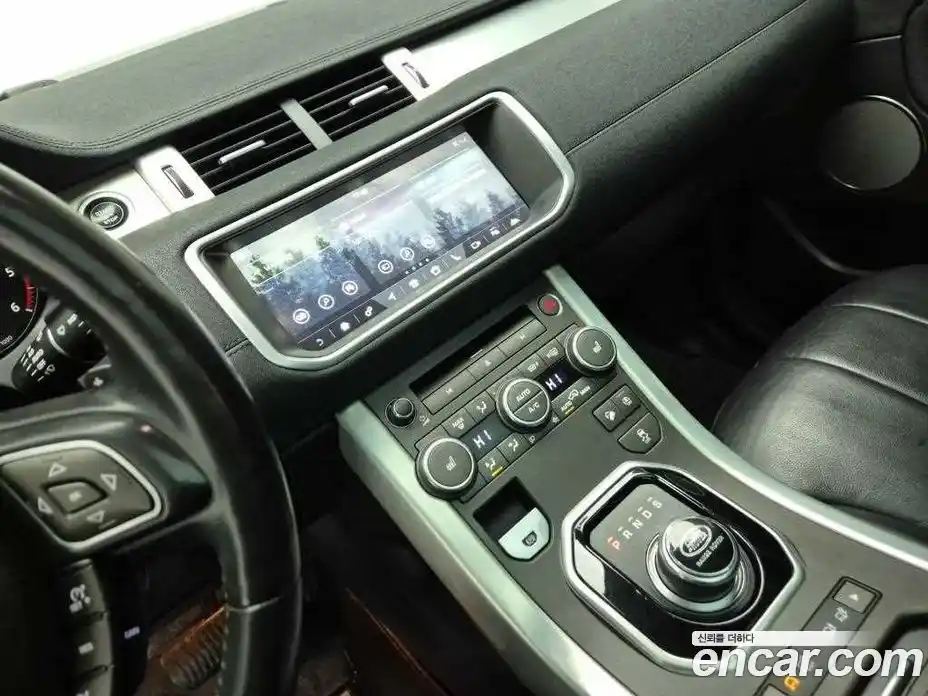 Land Rover Range-Rover Evoque 2019 2.0 Автомат в Москве № 166768, фото 10