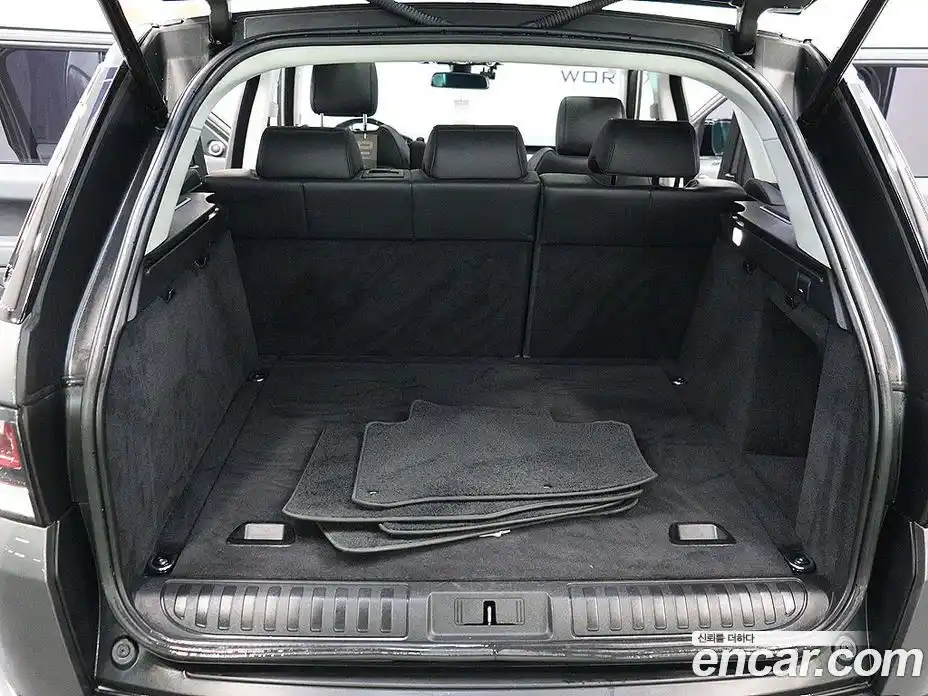 Land Rover Range-Rover Sport 2014 3.0 Автомат в Москве № 166877, фото 5