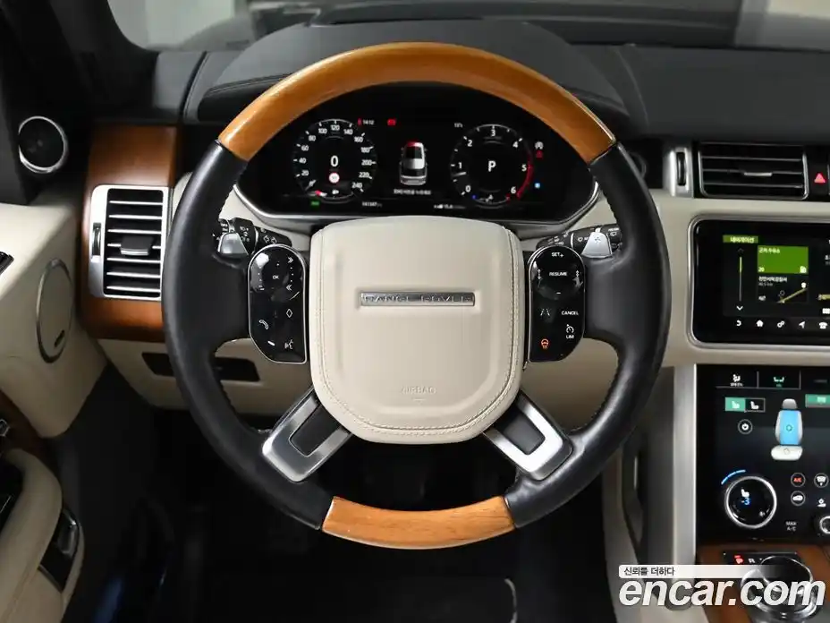 Land Rover Range-Rover 2018 4.4 Автомат в Москве № 166893, фото 13