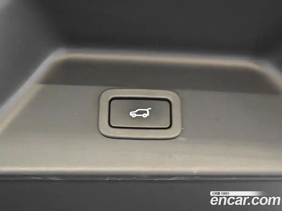 Land Rover Range-Rover 2018 4.4 Автомат в Москве № 166893, фото 19