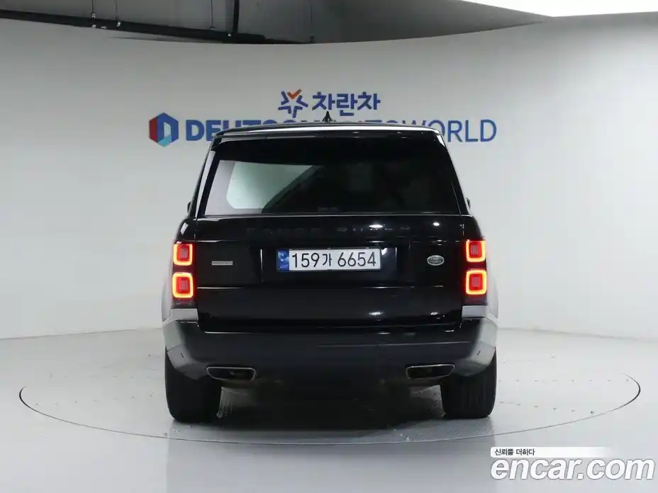 Land Rover Range-Rover 2018 4.4 Автомат в Москве № 166893, фото 4