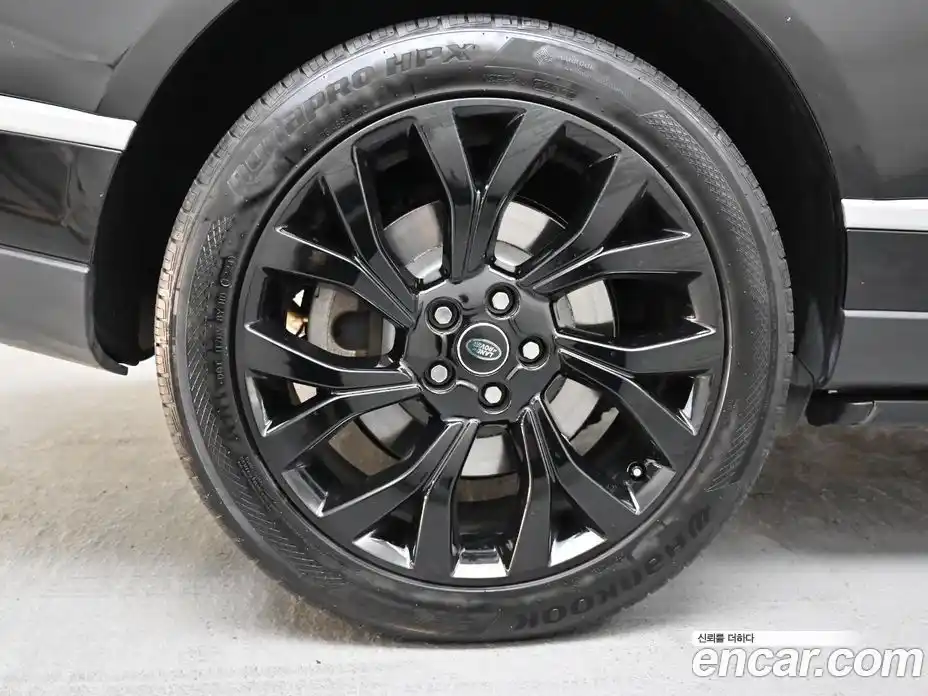 Land Rover Range-Rover 2018 4.4 Автомат в Москве № 166893, фото 5