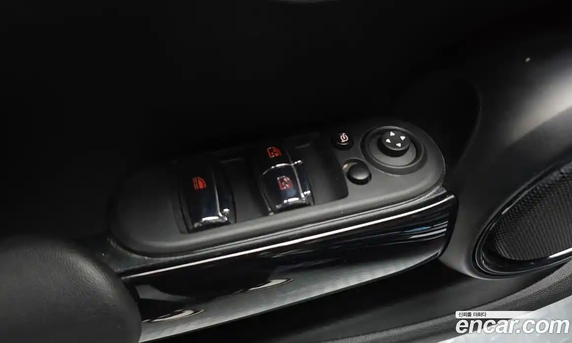 Mini Cooper Convertible 2024 2.0 Автомат в Москве № 167072, фото 18