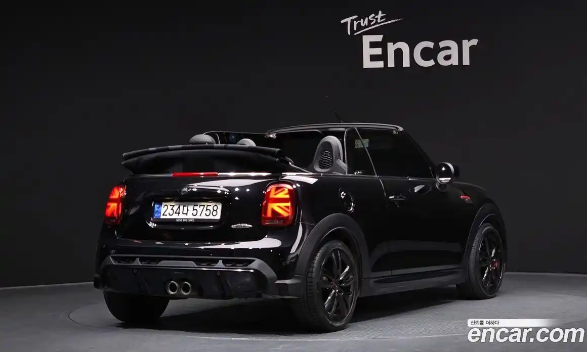 Mini Cooper Convertible 2024 2.0 Автомат в Москве № 167072, фото 5