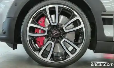 Mini Clubman 2024 2.0 Автомат в Москве № 167402, миниатюра 5