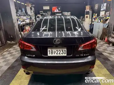 Lexus IS 2010 2.5 Автомат в Москве № 168323, миниатюра 2