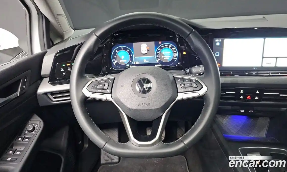 Volkswagen Golf 2022 2.0 Автомат в Москве № 168696, фото 13