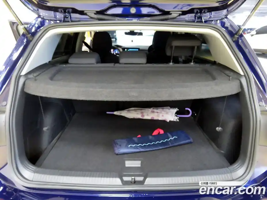 Volkswagen Golf 2022 2.0 Автомат в Москве № 169147, фото 18