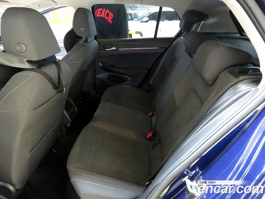 Volkswagen Golf 2022 2.0 Автомат в Москве № 169147, фото 6