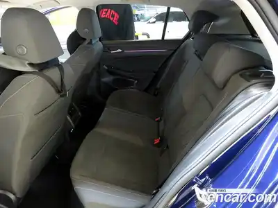 Volkswagen Golf 2022 2.0 Автомат в Москве № 169147, миниатюра 6