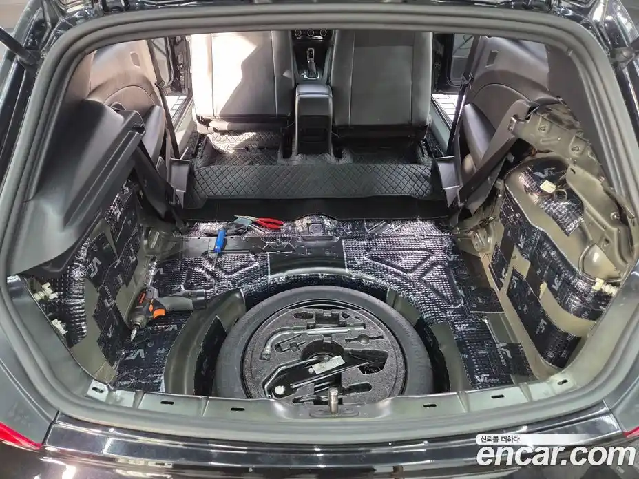 Volkswagen Scirocco 2015 2.0 Автомат в Москве № 169310, фото 14