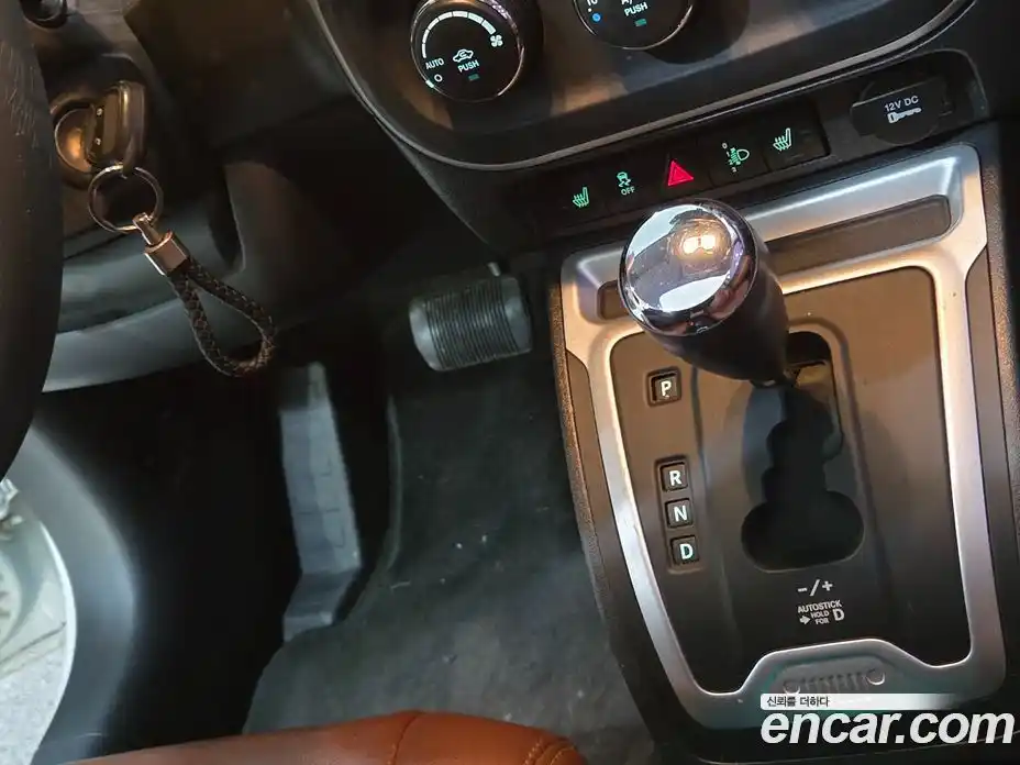 Jeep Compass 2014 2.4 Автомат в Москве № 170059, фото 13