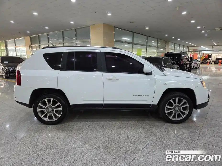Jeep Compass 2014 2.4 Автомат в Москве № 170059, фото 5