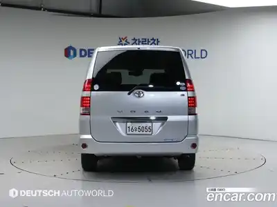 Toyota Noah 2005 2.0 Вариатор в Москве № 170369, миниатюра 4