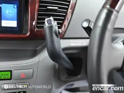 Toyota Noah 2005 2.0 Вариатор в Москве № 170369, миниатюра 9