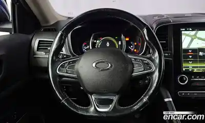 Renault QM6 2017 2.0 Автомат в Москве № 184025, миниатюра 12