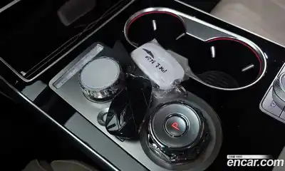 Genesis GV80 2024 2.5 Автомат в Москве № 18760, миниатюра 2