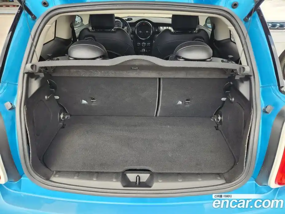 Mini Cooper 2015 1.5 Автомат в Москве № 188764, фото 18