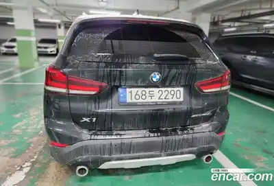 BMW X1 2021 2.0 Автомат в Москве № 188813, миниатюра 2