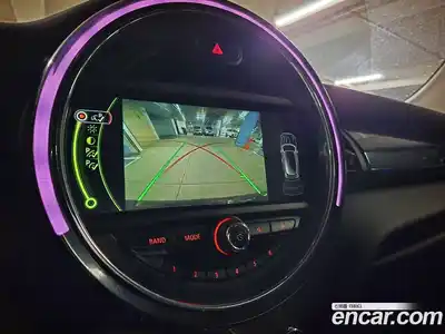 Mini Cooper 2016 1.5 Автомат в Москве № 188860, миниатюра 11