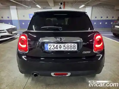 Mini Cooper 2016 1.5 Автомат в Москве № 188860, миниатюра 2