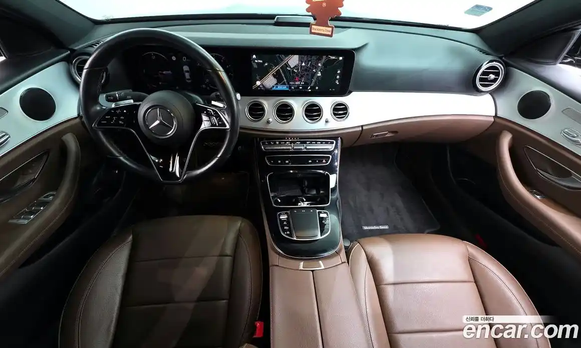 Mercedes-Benz E-Class 2021 2.0 Автомат в Москве № 192024, фото 16