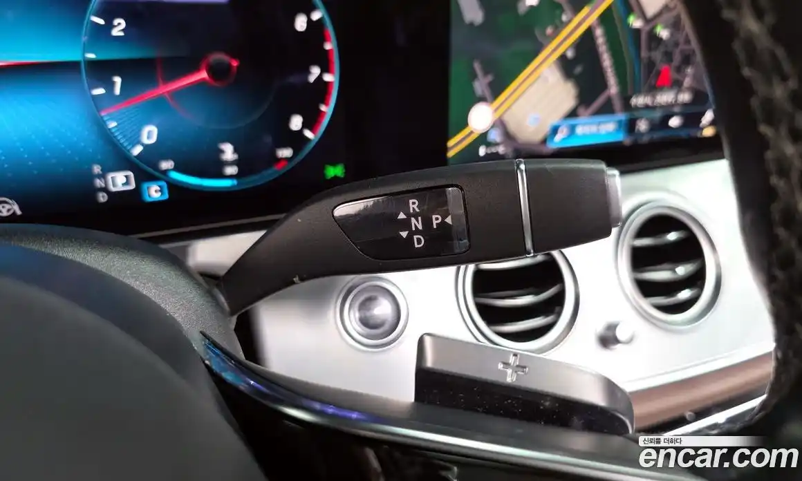 Mercedes-Benz E-Class 2021 2.0 Автомат в Москве № 192024, фото 10