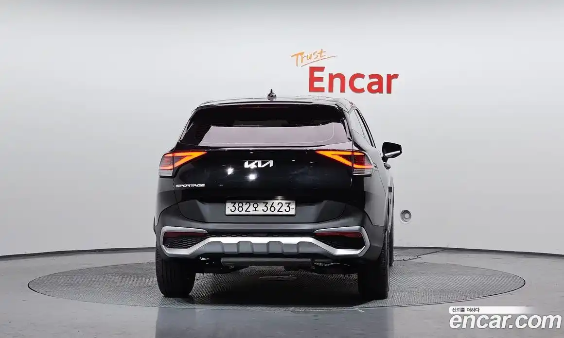 Kia Sportage 2022 1.6 Автомат в Москве № 19391, фото 6