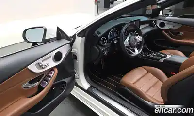 Mercedes-Benz C-Class 2020 2.0 Автомат в Москве № 194126, миниатюра 2