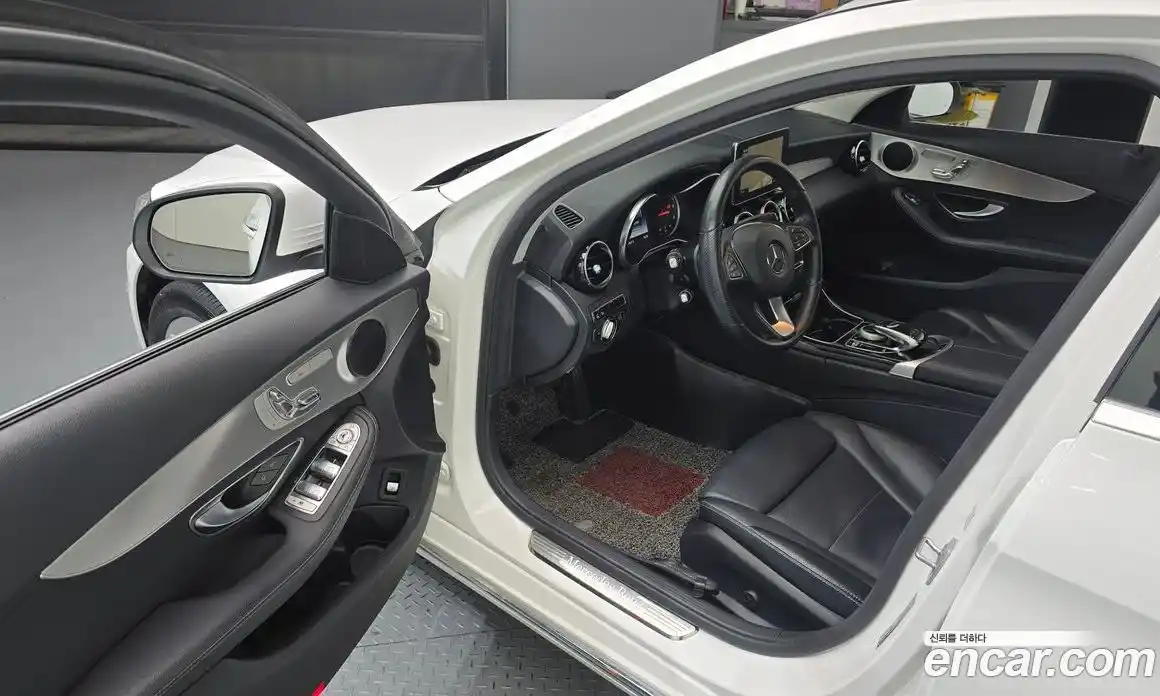 Mercedes-Benz C-Class 2016 2.1 Автомат в Москве № 194523, фото 16