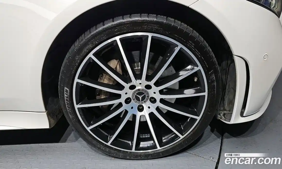 Mercedes-Benz CLS-Class 2019 2.9 Автомат в Москве № 195013, фото 20