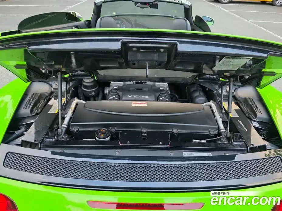 Audi R8 2011 5.2 Автомат в Москве № 196730, фото 8