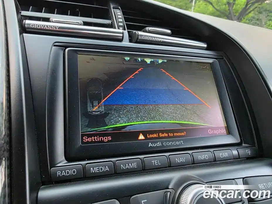 Audi R8 2011 5.2 Автомат в Москве № 196730, фото 10