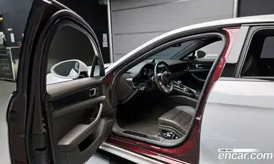 Porsche Panamera 2019 4.0 Автомат в Москве № 197338, миниатюра 2