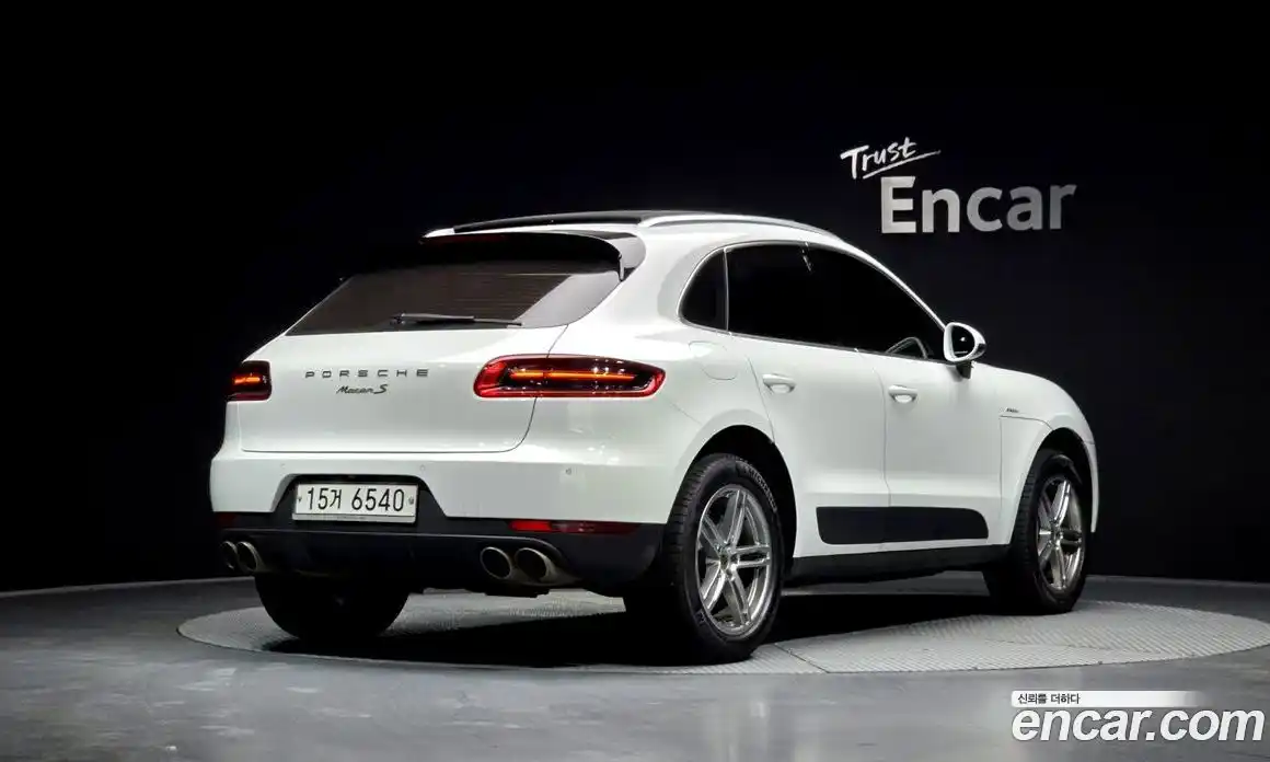 Porsche Macan 2015 3.0 Автомат в Москве № 197530, фото 1