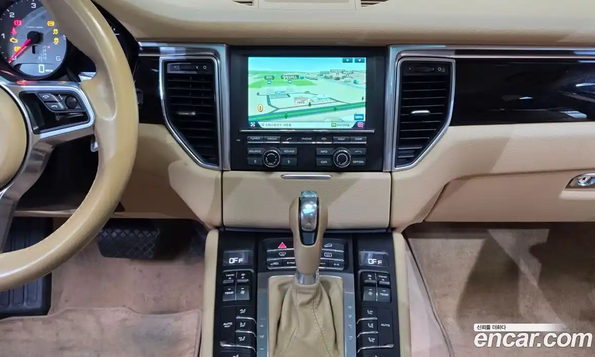 Porsche Macan 2015 3.0 Автомат в Москве № 197530, фото 6