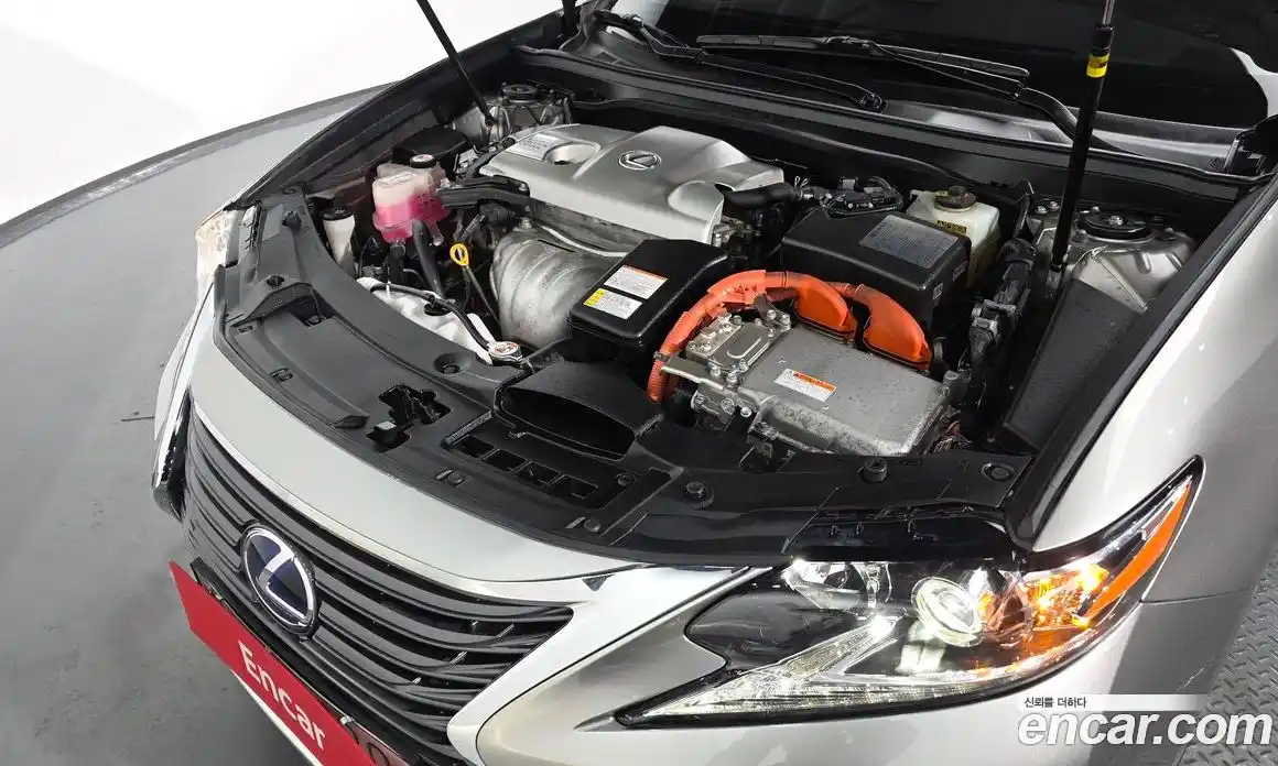 Lexus ES 2017 2.5 Автомат в Москве № 198906, фото 12