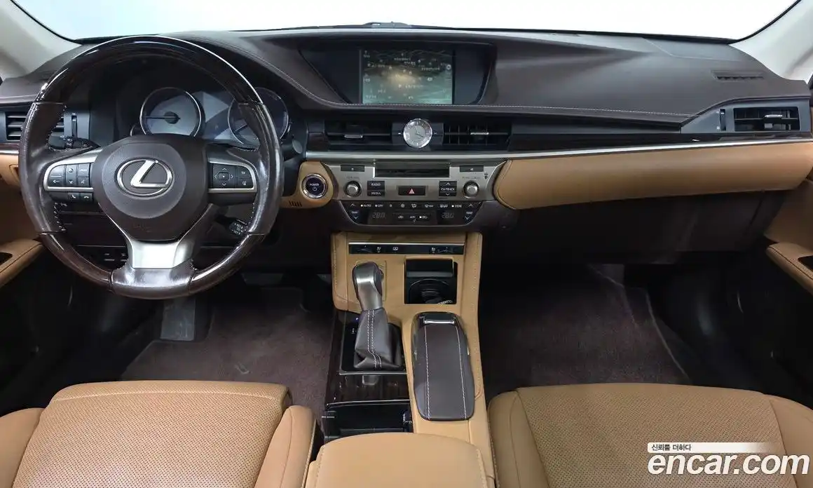 Lexus ES 2017 2.5 Автомат в Москве № 198906, фото 14