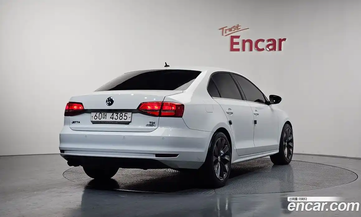 Volkswagen Jetta 2015 2.0 Автомат в Москве № 199248, фото 17