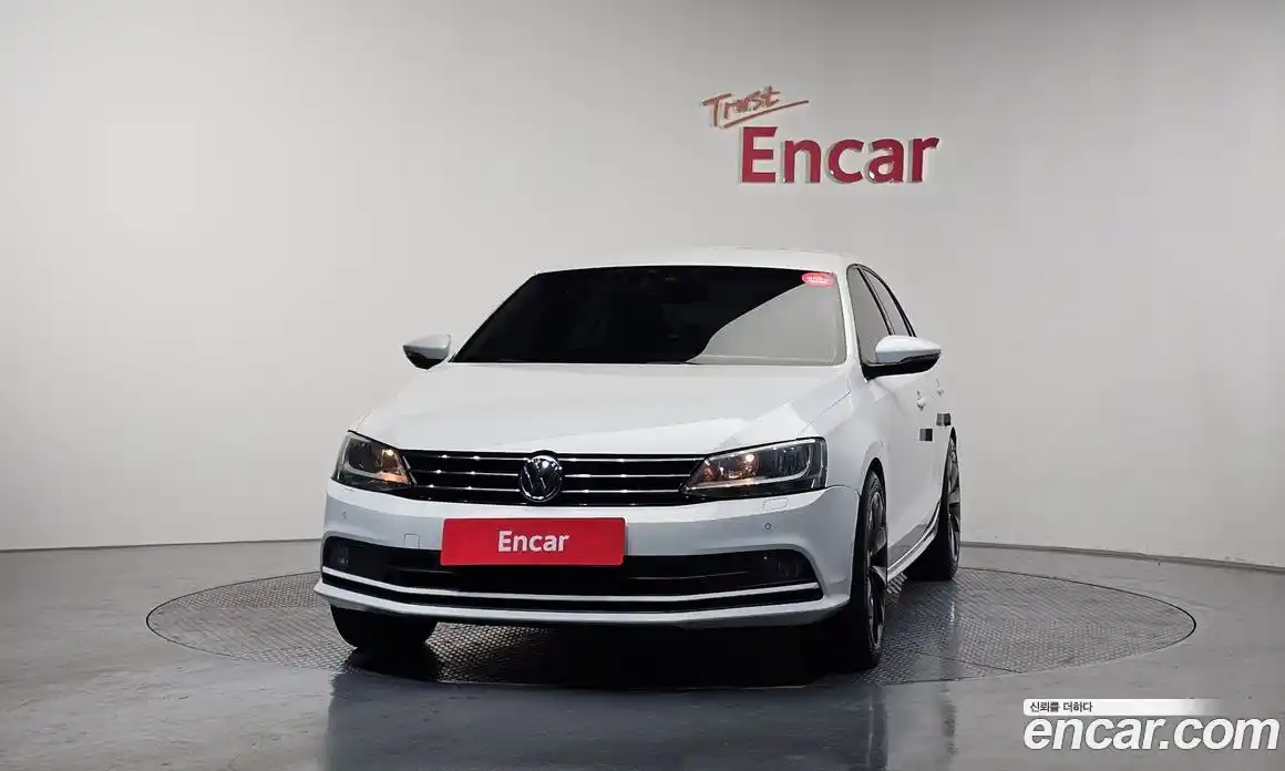 Volkswagen Jetta 2015 2.0 Автомат в Москве № 199248, фото 7