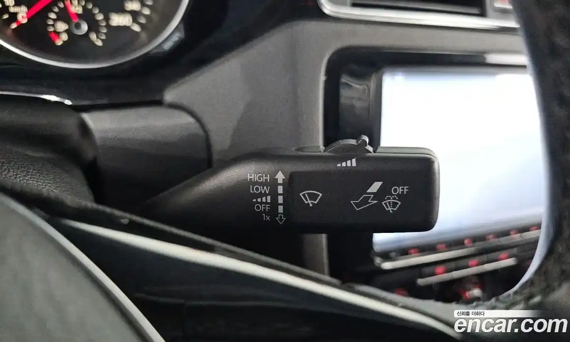 Volkswagen Jetta 2015 2.0 Автомат в Москве № 201590, фото 6