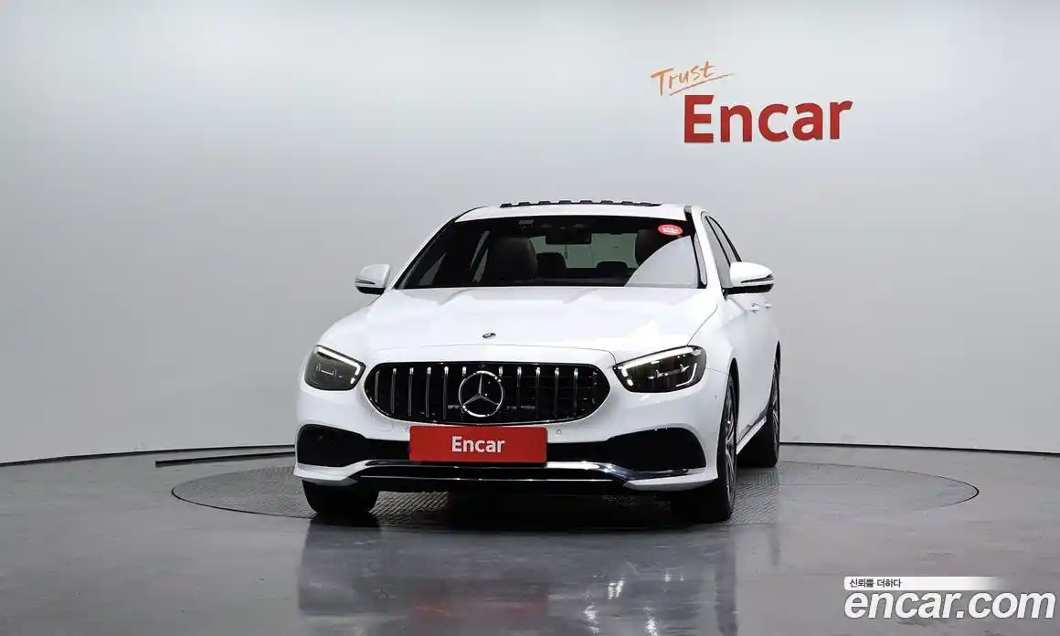 Mercedes-Benz E-Class 2021 2.0 Автомат в Москве № 207667, фото 19