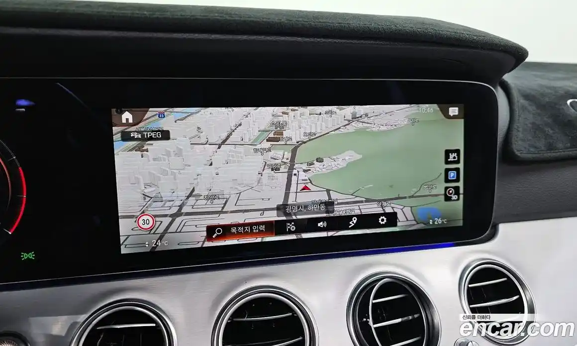 Mercedes-Benz E-Class 2021 2.0 Автомат в Москве № 207667, фото 9