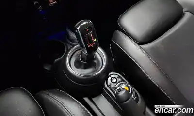 Mini Cooper 2021 2.0 Автомат в Москве № 207936, миниатюра 11