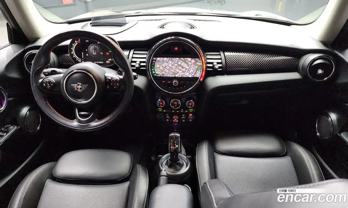 Mini Cooper 2021 2.0 Автомат в Москве № 207936, фото 18