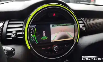 Mini Cooper 2021 2.0 Автомат в Москве № 207936, миниатюра 2