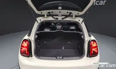 Mini Cooper 2021 2.0 Автомат в Москве № 207936, миниатюра 7