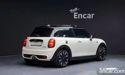 Mini Cooper 2021 2.0 Автомат в Москве № 207936, миниатюра 8