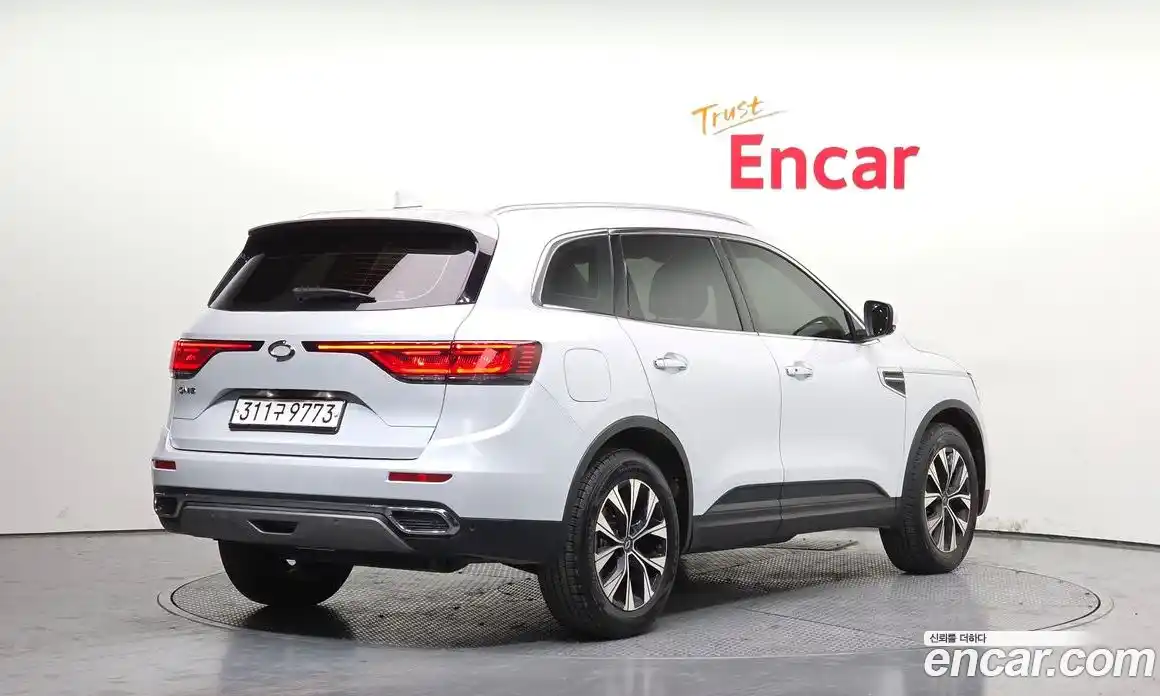 Renault QM6 2023 2.0 Автомат в Москве № 208049, фото 19